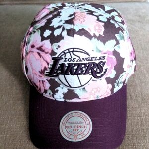 New Mitchell & Ness Lakers Floral Snapback Baseball Hat. Floral, Pro Pinch Fit